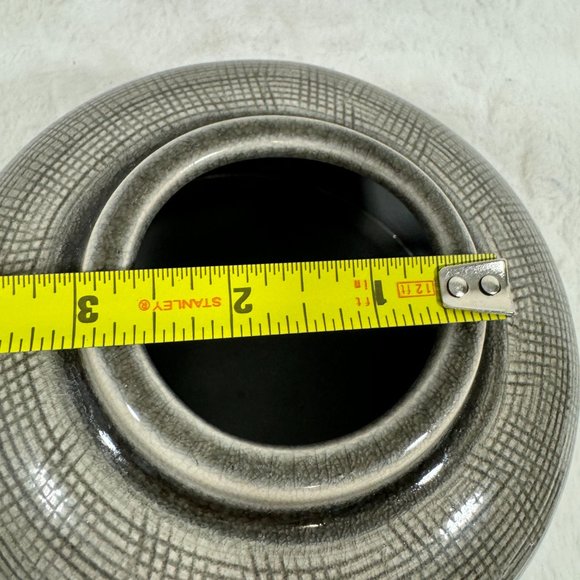 Ceramic Jar With Lid And ombre into woven pattern Container - Picture 6 of 8